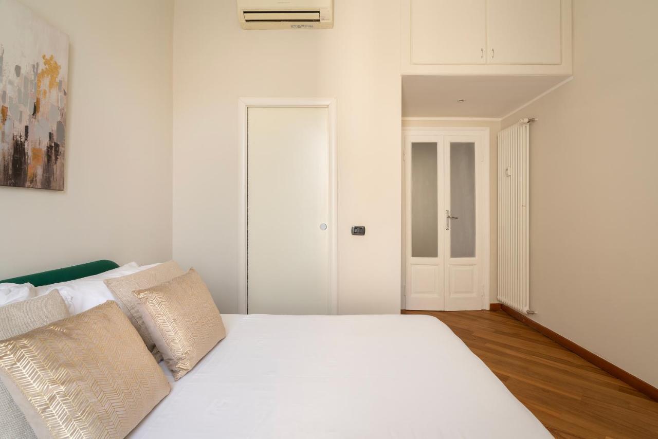 Santa Tecla Living Faravelli 4 Apartment Milan Luaran gambar